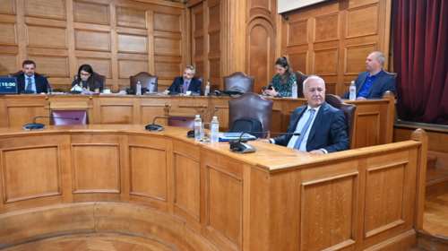 Εξεταστική Επιτροπή για ΟΠΕΚΕΠΕ: Κόντρα ΝΔ - ΠΑΣΟΚ - ΣΥΡΙΖΑ για την κατάθεση του πρώην αντιπροέδρου, Ιωάννη Κουρδή