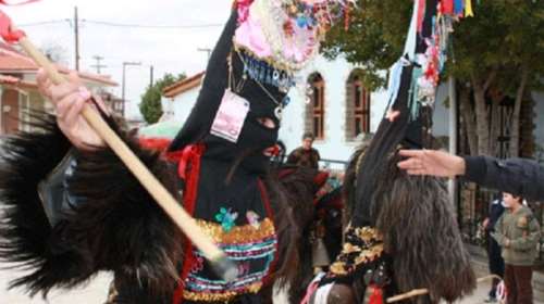 Σέρρες:Τι είναι το έθιμο του &quot;Μπαμπόγερου&quot; που αναβιώνει στο Φλάμπουρο