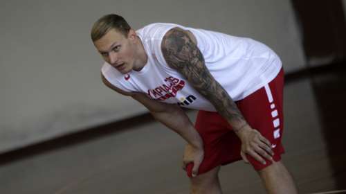 Νεκρός ο πρώην παίκτης του Ολυμπιακού Γιάνις Τίμα - Βρέθηκε σε είσοδο πολυκατοικίας στη Μόσχα