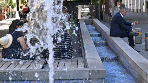 Στη Δυτική Ελλάδα διανύουν τον δεύτερο πιο ζεστό Ιούλιο από το 2010