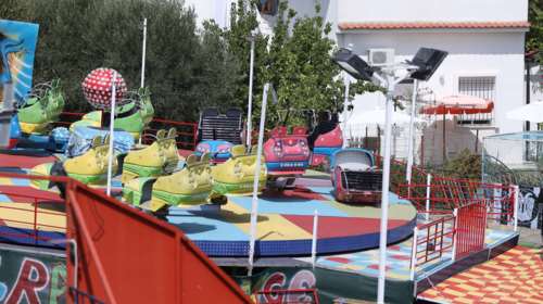 Ο Δήμος Λαρισαίων απαντά για την άδεια σε καταδικασμένη ιδιοκτήτρια λούνα παρκ: "Λευκό το ποινικό μητρώο του πλειοδότη"