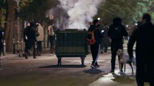 Πολυτεχνείο: Επεισόδια στα Εξάρχεια - Μολότοφ και χημικά σε Θεσσαλονίκη και Πάτρα [Εικόνες - Βίντεο]