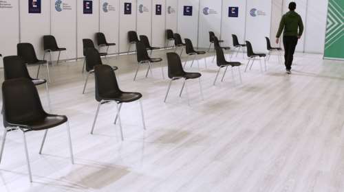 Εκπληξη: Εμβόλιο AstraZeneca μέσα σε 24 ώρες για τους 30-39 ετών - Εμβολιασμοί και μέσα στις γιορτές του Πάσχα