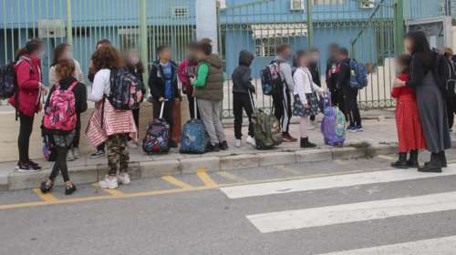 Άνοιγμα σχολείων: Στα θρανία πάνω από 1,3 εκατ. μαθητές - Τι αλλάζει στα self test – Πότε μπαίνουν απουσίες