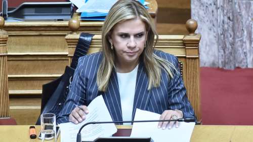 Τέλος και η Ζωή Ράπτη από την Εξεταστική για τα Τέμπη – Ζήτησε την αυτοεξαίρεσή της