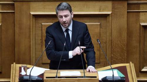 Ανδρουλάκης για εξοπλιστικά: Προτεραιότητά μας είναι η αναγέννηση της εγχώριας αμυντικής βιομηχανίας