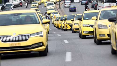 Χωρίς ταξί και σήμερα η Αθήνα - Τράβηξαν χειρόφρενο οι οδηγοί για 48 ώρες