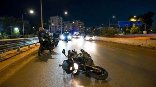 Καραμπόλα στη Συγγρού - Έντονο μποτιλιάρισμα στο ύψος της Αμφιθέας