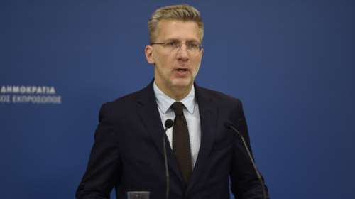 Σκέρτσος: Ο Ανδρουλάκης μας λέει ότι &quot;θέλω να είμαι πλούσιος, όμορφος και υγιής&quot; χωρίς να μας λέει πώς και ποιος