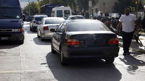 Παγκράτι: Προφυλακίζεται ο φιλόλογος &quot;ενοικιαστής&quot; της αποθήκης &quot;γιάφκας&quot; - Αρνείται την εμπλοκή με τρομοκρατικές οργανώσεις