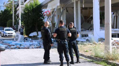 Έκρηξη στο Μενίδι: Κυκλώματα λαθραίων τσιγάρων &#39;&#39;βλέπει&#39;&#39; η ΕΛ.ΑΣ - &#39;&#39;Κλειδί&#39;&#39; το παράνομο φορτίο στο φορτηγό