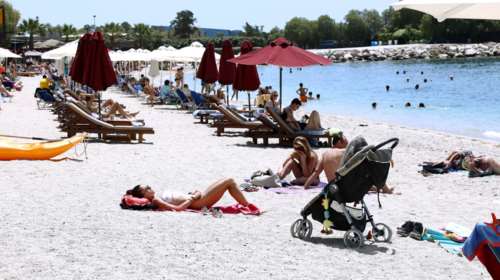 Καιρός: Μελτέμια και θερμοκρασία έως 37 βαθμούς - Η πρόγνωση μέχρι την Πέμπτη