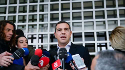 Πρέσινγκ Τσίπρα σε Ντογιάκο για τις υποκλοπές: &quot;Σε διακινδύνευση η εθνική ασφάλεια&quot;