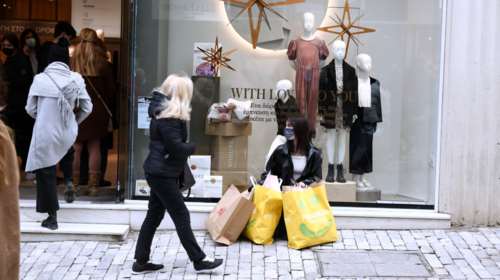 Κορονοϊός: 1.803 νέα κρούσματα στην Αττική και 474 στη Θεσσαλονίκη - &quot;Βράζει&quot; το Ηράκλειο της Κρήτης