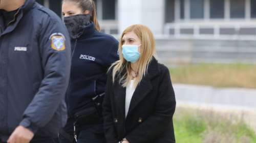 "Μπορεί κάποιοι να με θεωρούν αχώνευτη αλλά...": Τα τελευταία λόγια της Ρούλας Πισπιρίγκου στη μαραθώνια απολογία της