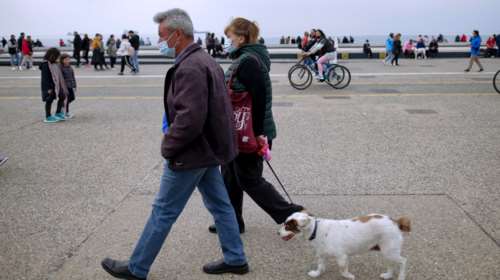 Κορονοϊός: Ανέβηκαν στα 540 τα νέα κρούσματα στην Αττική -  357 στη Θεσσαλονίκη και 156 στη Λάρισα