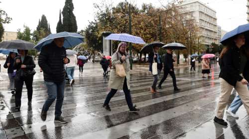 Ο καιρός σήμερα: Βροχές και καταιγίδες σε όλη τη χώρα – Ανεβαίνει κι άλλο η θερμοκρασία