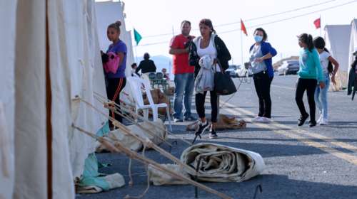 Ανησυχία στην Κρήτη: Θετικό στον κορονοϊό βρέφος που διέμενε σε σκηνή σεισμοπλήκτων με 12 άτομα