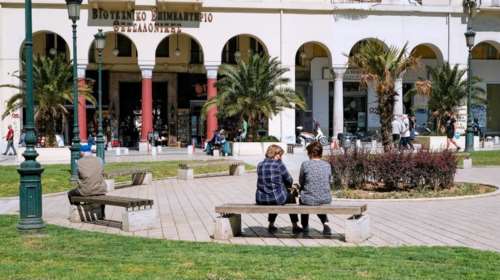 Κορονοϊός: 230 νέα κρούσματα στην Αττική - 226 σε Θεσσαλονίκη [Χάρτης]