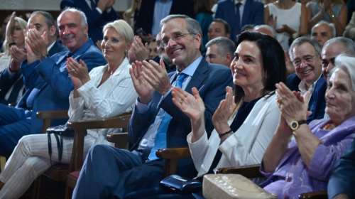 Νατάσα Παζαΐτη - Γεωργία Σαμαρά: Οι κομψές εμφανίσεις των συζύγων των πρώην πρωθυπουργών