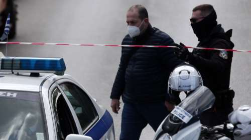 Γυναικοκτονία στη Λακωνία: 40χρονος στραγγάλισε τη σύζυγό του μετά από καυγά  - &quot;Την σκότωσα γιατί με απατούσε&quot;