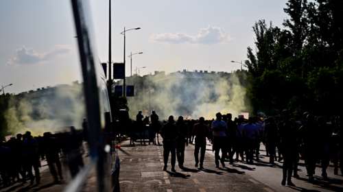 Europa League: Πεδίο μάχης η Βουδαπέστη πριν τον τελικό - Επεισόδια με οπαδούς άλλων ομάδων [Εικόνες]