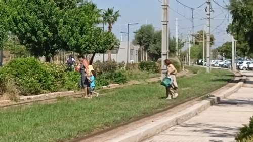 Πεζός παρασύρθηκε από τραμ στη Γλυφάδα - Τραυματίστηκε σοβαρά [βίντεο]