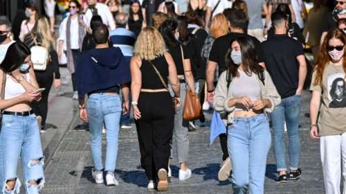 Κορονοϊός: 3.197 νέα κρούσματα σήμερα με ρεκόρ τεστ -732 διασωληνωμένοι, 52 θάνατοι