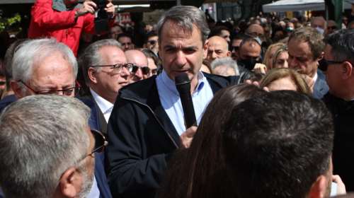 Μητσοτάκης για Τέμπη: &quot;Η καλύτερη δικαίωση για τη θυσία αυτών των παιδιών είναι να εξασφαλίσουμε ότι δεν θα ξαναγίνει ποτέ&quot;