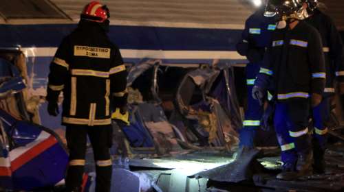 Τέμπη: Συγγενείς θυμάτων ζητούν να μην ανακοινωθεί αύριο το πόρισμα της Επιτροπής Διερεύνησης Ατυχημάτων- Αλλοι διαφωνούν όμως