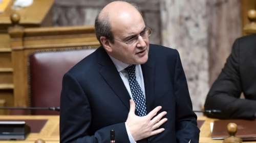 ΠΑΣΟΚ σε Χατζηδάκη: Γιατί δεν ενημερώνεται στο αφτί &quot;διά την υποθέσιν του&quot;, όπως καλούσε το Μαξίμου τον Ανδρουλάκη;