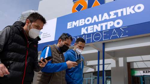 Οι 30-39 και 40-44 απάντησαν στον Αλέξη Τσίπρα και στο &quot;ξεστοκάρισμα εμβολίων&quot;, κλείνοντας μαζικά ραντεβού