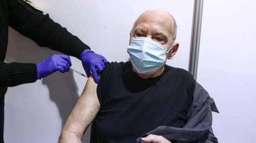 Καρδίτσα: Εισαγγελική έρευνα για τους &quot;μαϊμού&quot; εμβολιασμούς - Στο μικροσκόπιο και όσοι έλαβαν τα πιστοποιητικά