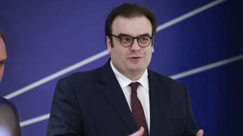 Πιερρακάκης για αυξήσεις στους ένστολους: Θα εξαντλήσουμε όλα τα περιθώρια - Κανείς δεν είναι περισσότερο ευαίσθητος