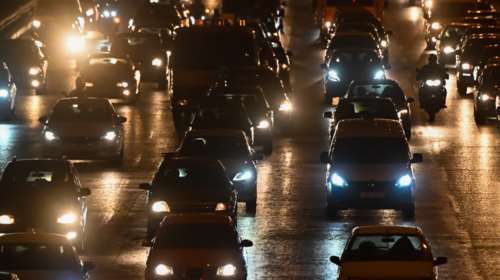 &quot;Κόλαση&quot; η Αττική οδός: Καραμπόλα με 4 οχήματα στο ύψος του Κορωπίου - Ένας τραυματίας