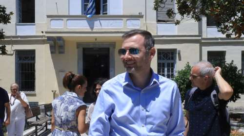 Ο δημοσιογράφος Δημήτρης Μαρέδης μετά την καταδίκη: Είχα τη Ζέττα Μακρή σαν μάνα μου, με παγίδευσε - Ούτε λεφτά πήρα ούτε μέτρησα