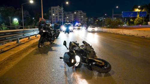 Σοκαριστική μαρτυρία για το τροχαίο στο Π. Φάληρο - &quot;Χτύπησαν άλλη μηχανή, τρόμαξαν και τελικά σκοτώθηκαν&quot;