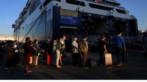 Η πρώτη μεγάλη έξοδος μετά το 6μηνο lockdown: Αυστηροί έλεγχοι σε λιμάνια, αεροδρόμια και σύνορα - Ποια χαρτιά χρειάζονται