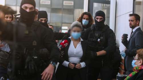 Δίκη για βιτριόλι: Ενοχη για απόπειρα ανθρωποκτονίας η Κακαράντζουλα, λέει ο εισαγγελέας - &quot;Επιτέθηκε με ανθρωποκτόνο εγωισμό&quot;