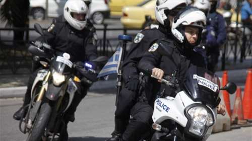 Θρασύτατη ληστεία στην Κηφισιά: 17χρονος απείλησε με μαχαίρι 14χρονο και του πήρε το κινητό