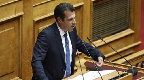 Πλεύρης: Όποιος μπαίνει παράνομα στη χώρα κινδυνεύει με φυλάκιση 2 έως 5 χρόνια, εκτός εάν επιστρέψει
