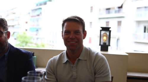 Ηλεκτροσόκ στον ΣΥΡΙΖΑ: Πληροφορίες ότι ο 35χρονος Στέφανος Κασσελάκης θέλει να πάρει τη θέση του Τσίπρα