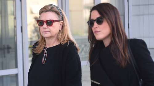 Ελπίδα Νίνου στη δίκη Φιλιππίδη: Η Παπαχαραλάμπους είχε έρθει σπίτι μας, είχε φυσιολογική συμπεριφορά