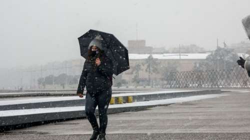 Αγριεύει ο καιρός: Ερχεται τσουχτερό κρύο και τα πρώτα χιόνια - Η πρόγνωση έως την Κυριακή