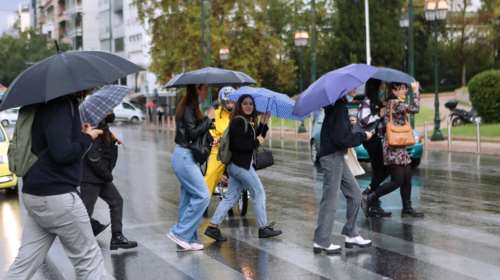 Προειδοποίηση Μαρουσάκη: Διαδοχικά κύματα κακοκαιρίας στη χώρα - Πότε θα έχουμε έντονα φαινόμενα στην Αττική