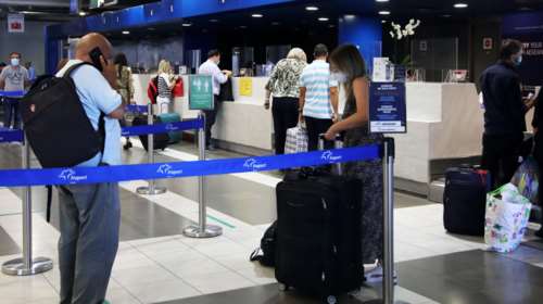 Μετάλλαξη Όμικρον: Παγκόσμιος συναγερμός - Η Ευρώπη έκλεισε τα σύνορά της με τη νότια Αφρική - Έκτακτα μέτρα και στην Ελλάδα