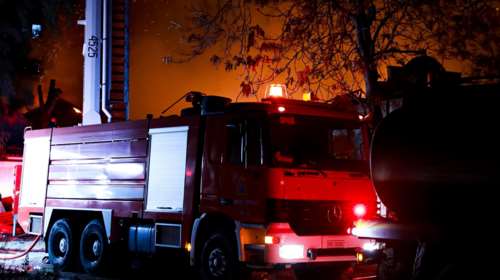 Άνω Πατήσια: Μεγάλη φωτιά στο παλιό εργοστάσιο της Εριουργίας - Εκκενώθηκαν πολυκατοικίες, τι καταγγέλλουν οι κάτοικοι