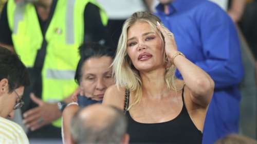 Σοφία Μιλόσεβιτς: Τράβηξε τα βλέμματα στο γήπεδο της ΑΕΚ η καλλονή σύντροφος του Γιόβιτς [εικόνες]