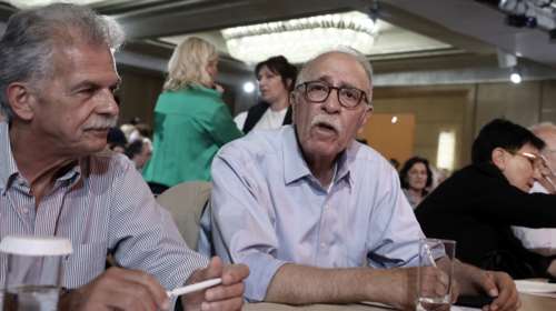 Ο Βίτσας τα βάζει με τον Τσίπρα: Και να μιλήσει, πλέον δεν έχει σημασία- Κινητοποιήθηκαν διάφορα κέντρα για να στηρίξουν Κασσελάκη