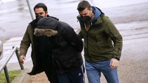 Δολοφονία Άλκη: Επί 6 ώρες κατέθετε ο 22χρονος που παραδόθηκε στις Αρχές - Οδηγούσα μόνο το αυτοκίνητο